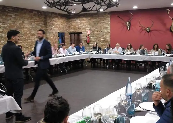 Castillo De Luna Hotel *